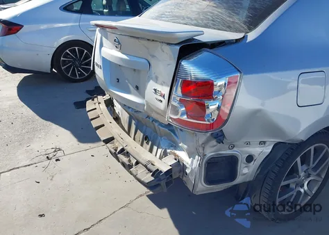 2007 Nissan Sentra Se-R Spec V z USA, uszkodzony, nr VIN 3N1CB61E87L725530